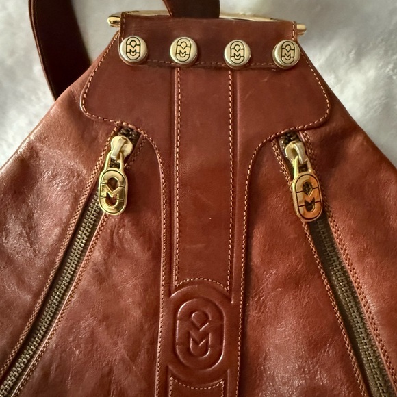 Marino Orlandi Embossed Leather Logo Sling Backpack Convertible Handbag - Picture 2 of 12